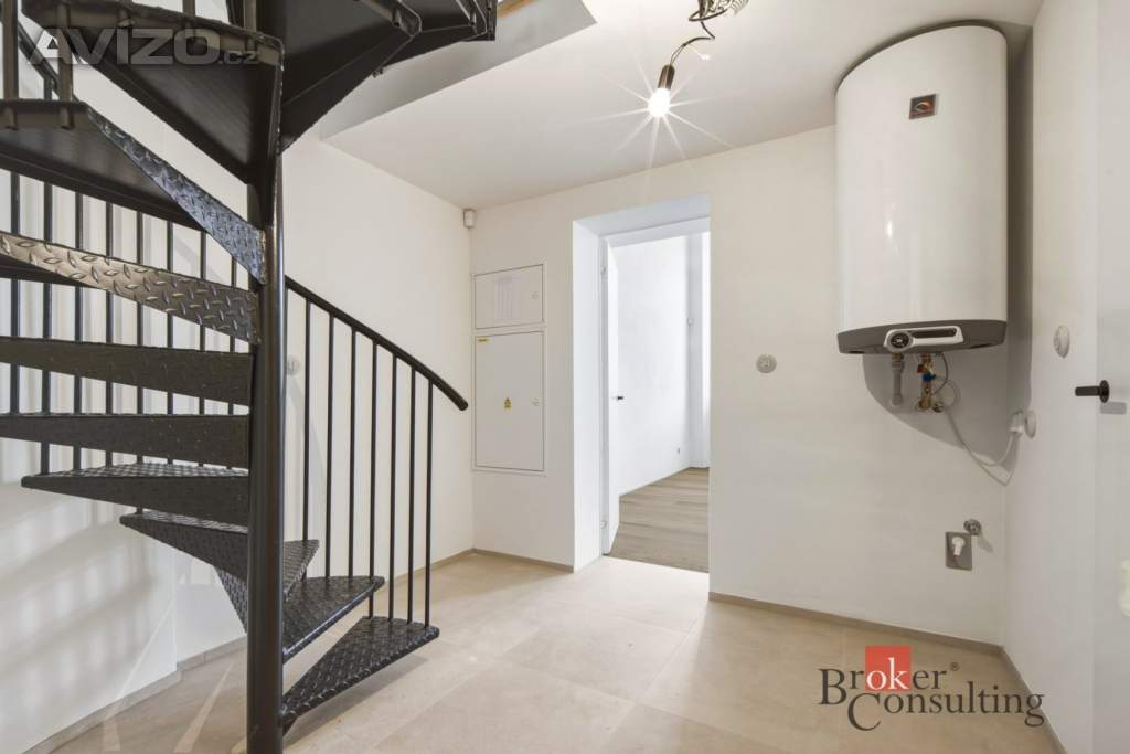 Foto inzerátu Prodej bytu 2+kk 59 m², Jince