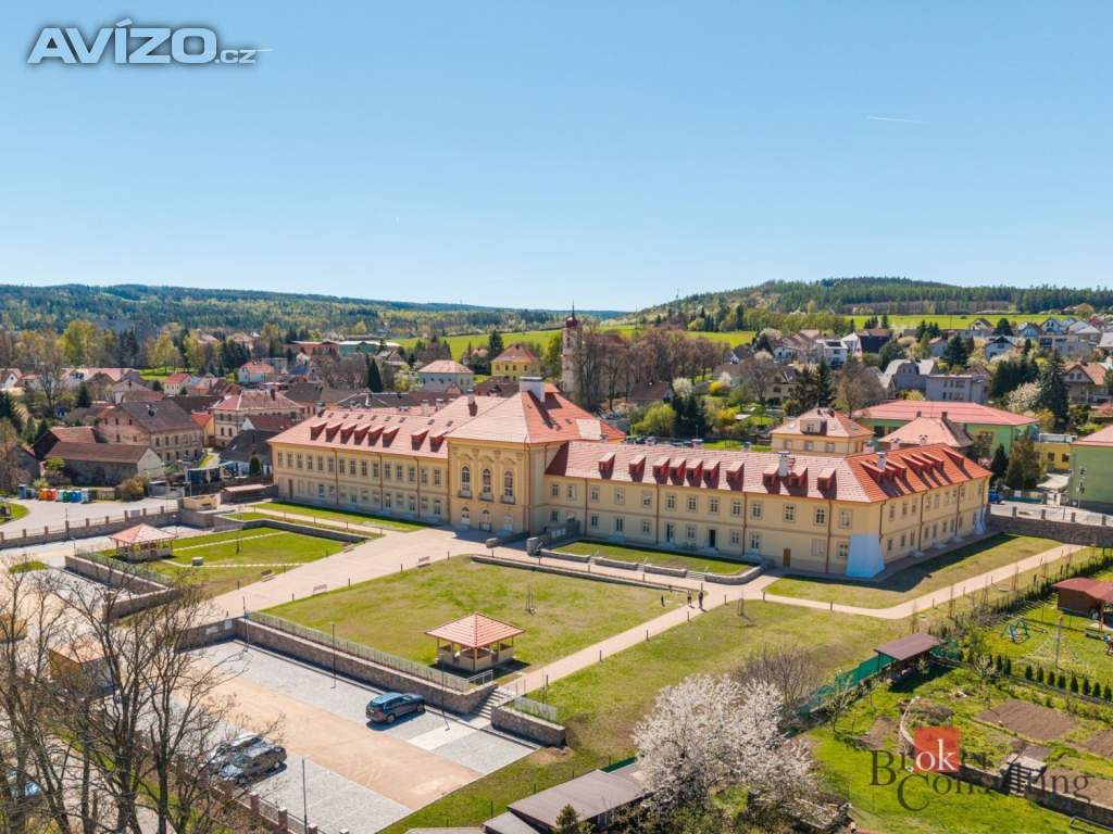 Foto inzerátu Prodej bytu 2+kk 59 m², Jince