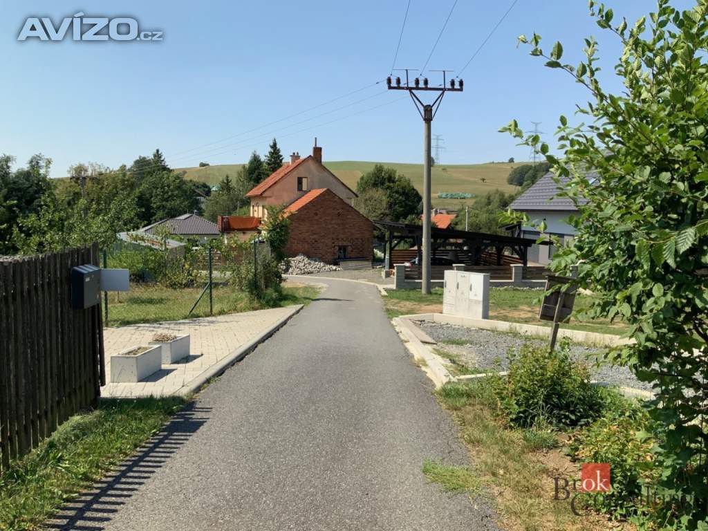 Foto inzerátu Prodej stavebního pozemku 925 m², Mořkov