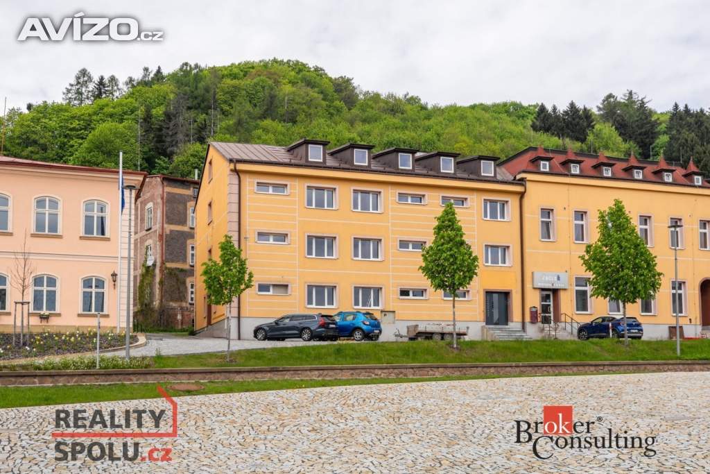 Foto inzerátu Prodej bytu 1+kk 23 m², Žacléř