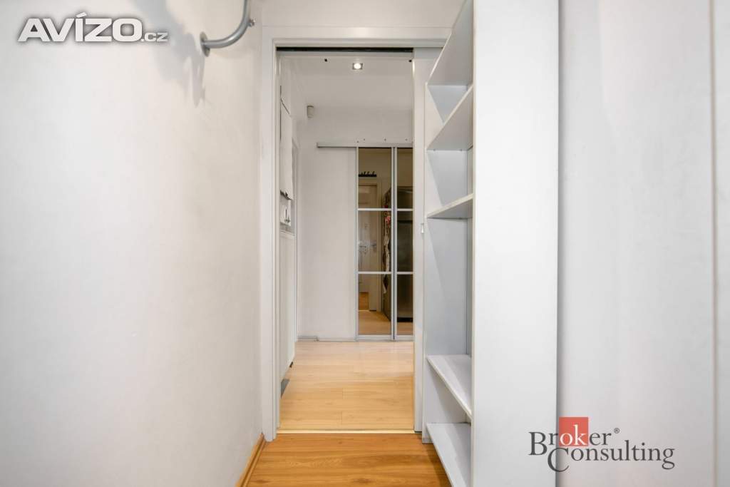 Foto inzerátu Prodej bytu 2+1 49 m², Tmaň