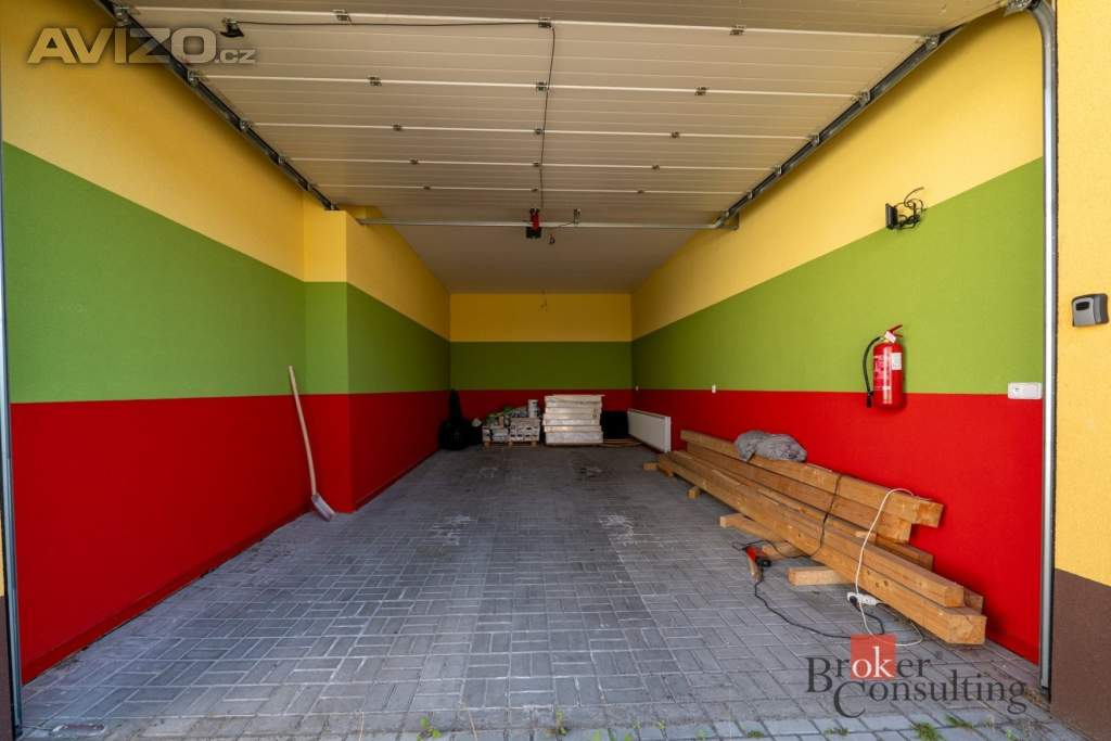 Foto inzerátu Prodej obchodního prostoru 3 458 m², Nýřany