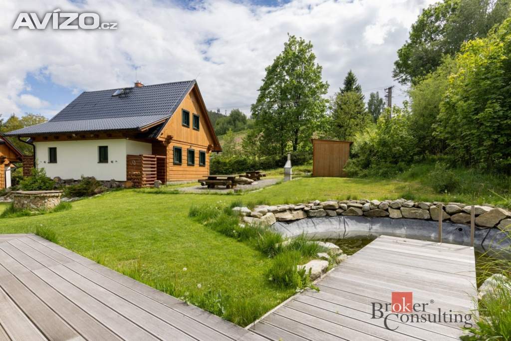 Foto inzerátu Prodej rodinného domu 100 m², Staré Město