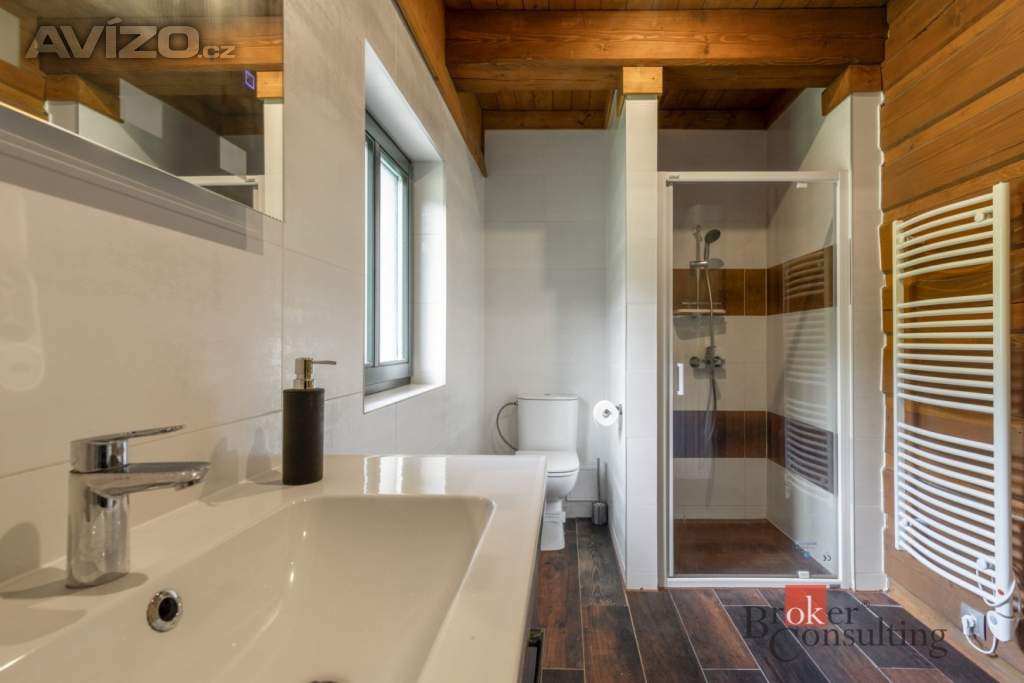 Foto inzerátu Prodej rodinného domu 100 m², Staré Město