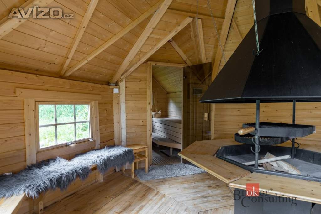 Foto inzerátu Prodej rodinného domu 100 m², Staré Město