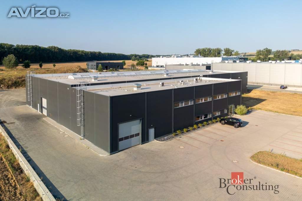 Pronájem výrobního prostoru 2 850 m², Uherský Brod