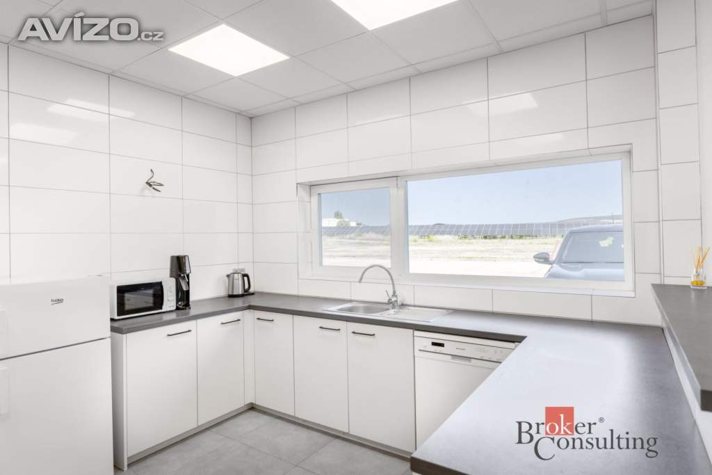 Foto inzerátu Pronájem výrobního prostoru 2 850 m², Uherský Brod