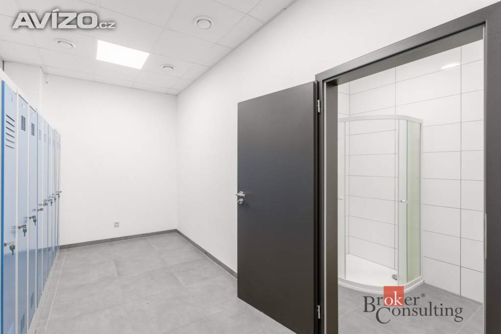 Foto inzerátu Pronájem výrobního prostoru 2 850 m², Uherský Brod