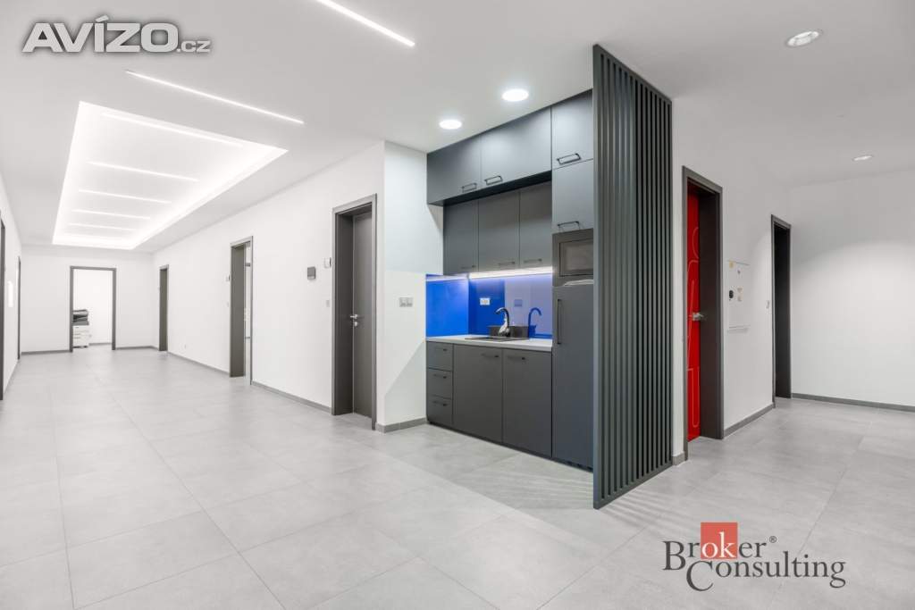 Foto inzerátu Pronájem výrobního prostoru 2 850 m², Uherský Brod