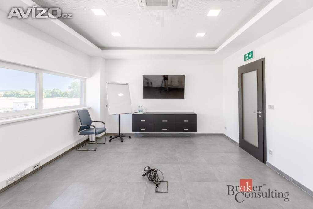 Foto inzerátu Pronájem výrobního prostoru 2 850 m², Uherský Brod