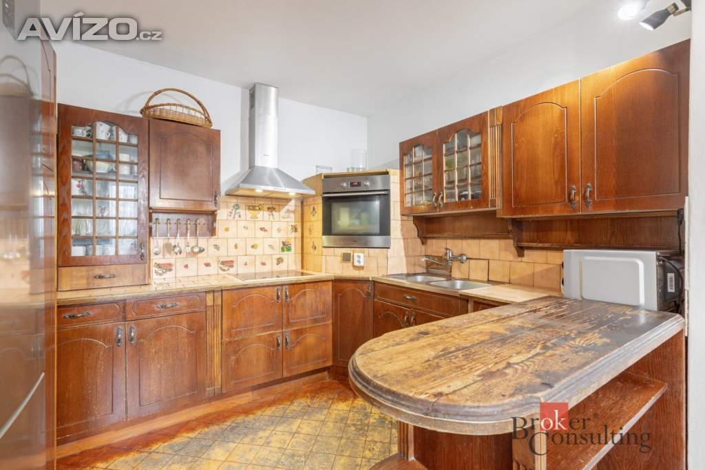 Foto inzerátu Prodej rodinného domu 139 m², Strážnice