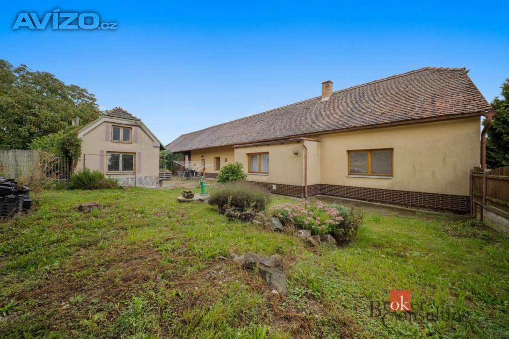 Foto inzerátu Prodej rodinného domu 189 m², Běrunice