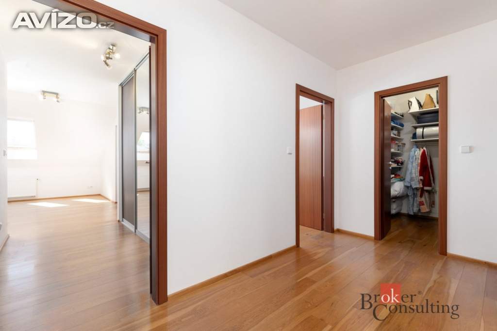Foto inzerátu Prodej rodinného domu 176 m², Opava