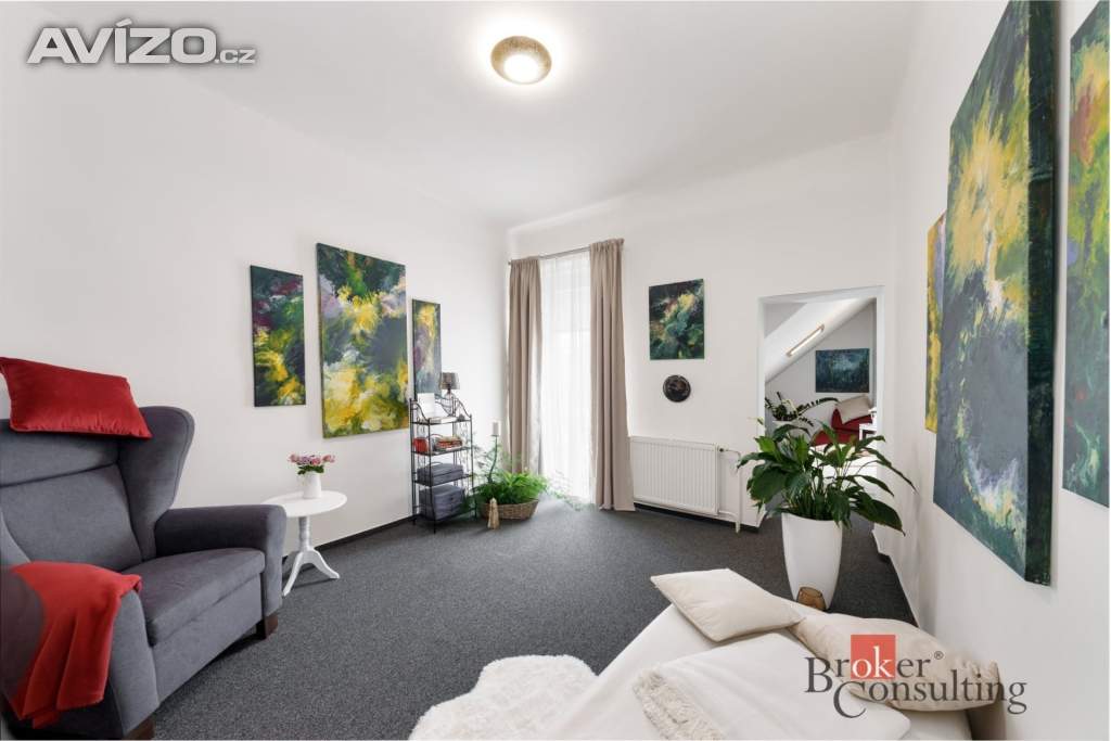 Foto inzerátu Prodej obchodního prostoru 1 000 m², Hostivice