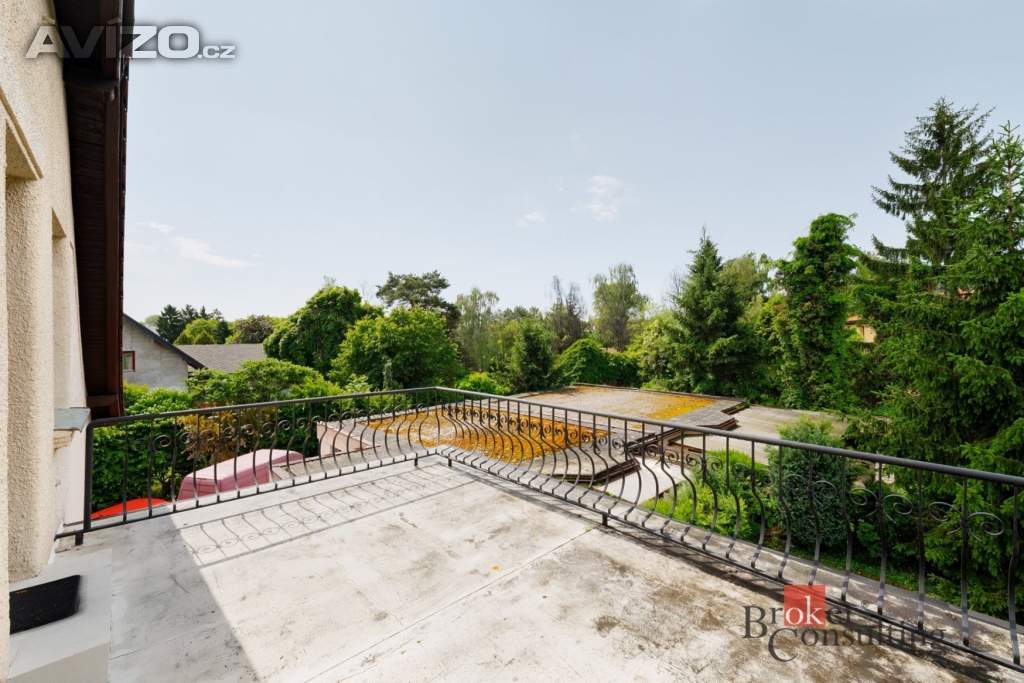 Foto inzerátu Prodej obchodního prostoru 1 000 m², Hostivice