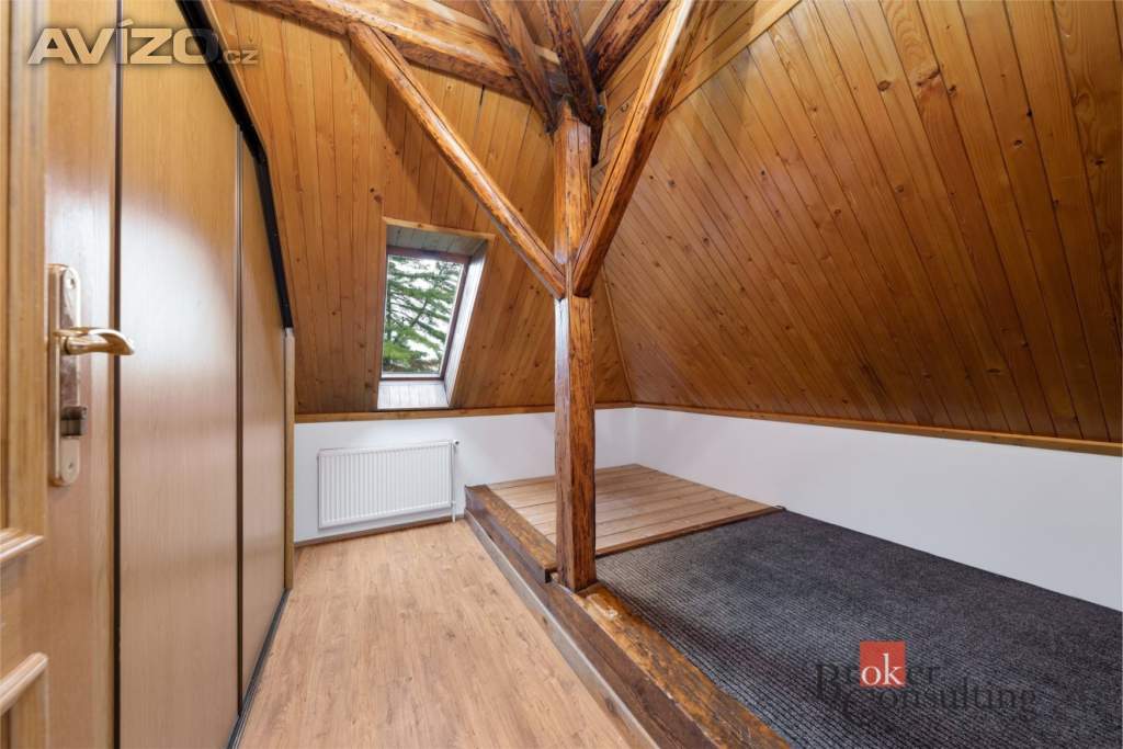 Foto inzerátu Prodej obchodního prostoru 1 000 m², Hostivice