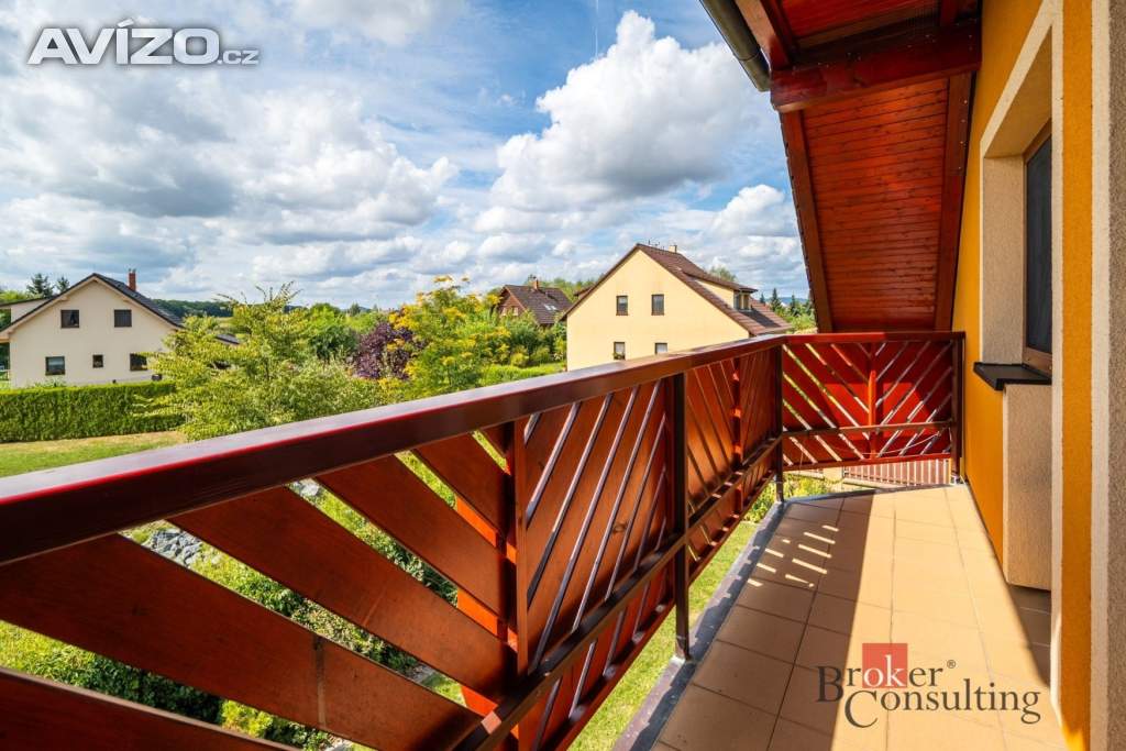 Foto inzerátu Prodej rodinného domu 198 m², Butoves