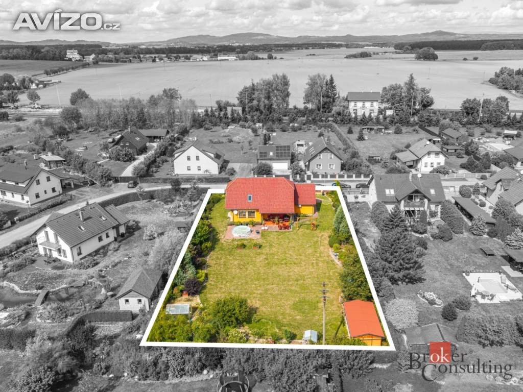 Foto inzerátu Prodej rodinného domu 198 m², Butoves