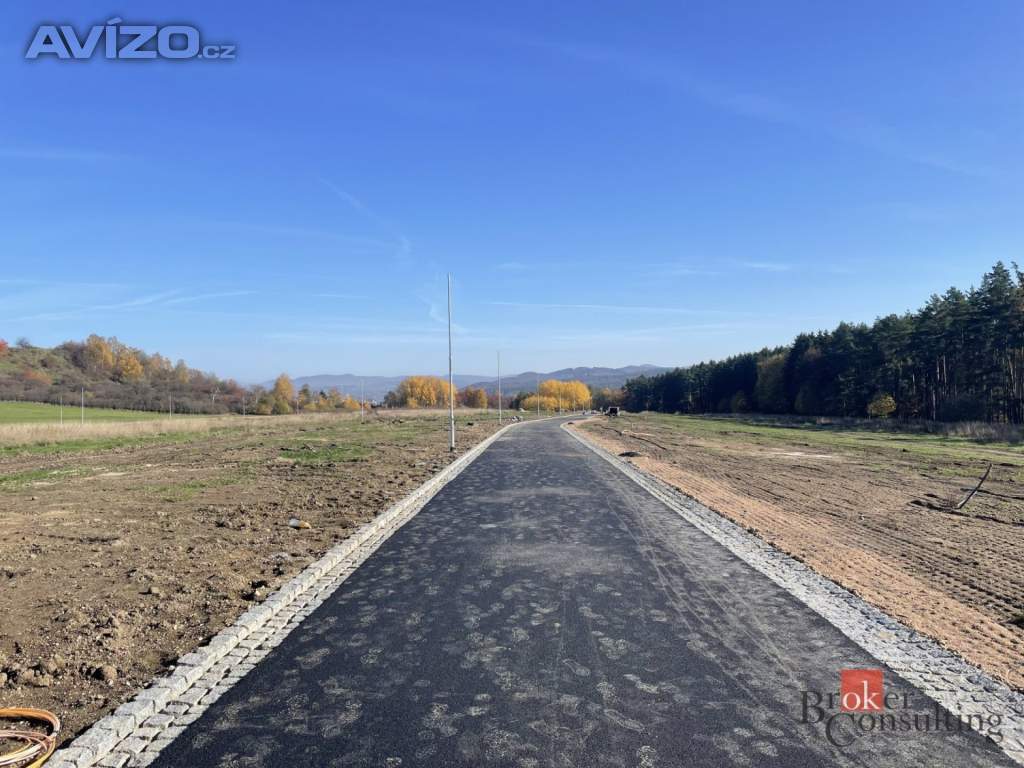 Foto inzerátu Prodej pozemky pro bydlení, 709 m² - Hory