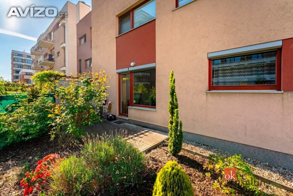 Foto inzerátu Prodej bytu 1+kk 35 m², Praha