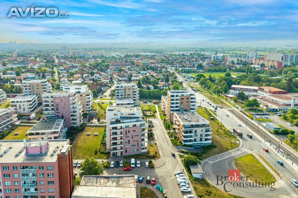 Foto inzerátu Prodej bytu 1+kk 35 m², Praha
