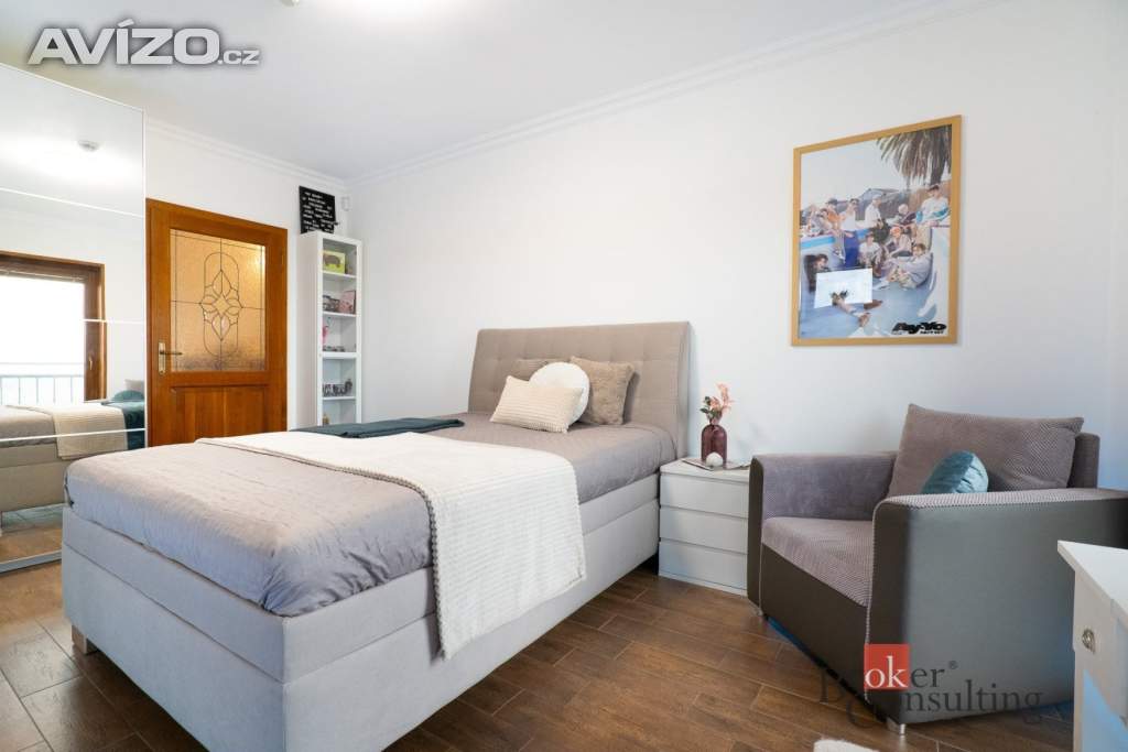 Foto inzerátu Prodej rodinného domu 288 m², Kly