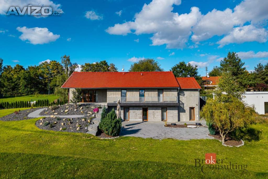 Foto inzerátu Prodej rodinného domu 298 m², Kamenice