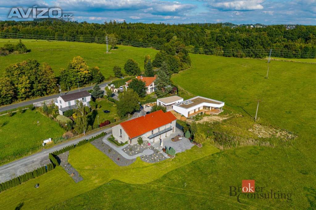 Foto inzerátu Prodej rodinného domu 298 m², Kamenice