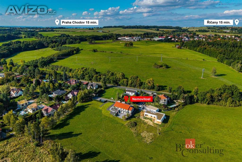Foto inzerátu Prodej rodinného domu 298 m², Kamenice
