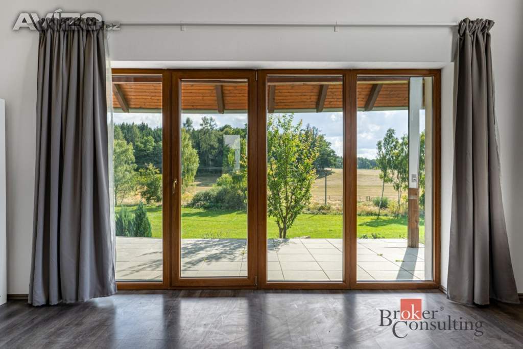 Foto inzerátu Prodej rodinného domu 298 m², Kamenice