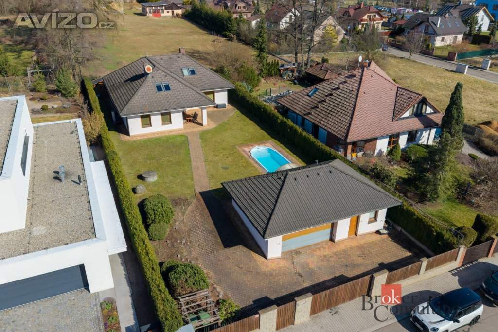 Prodej rodinného domu 260 m², Benešov