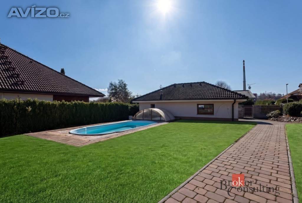 Foto inzerátu Prodej rodinného domu 260 m², Benešov