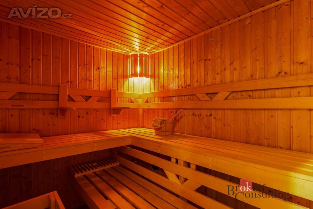 Foto inzerátu Prodej rodinného domu 260 m², Benešov