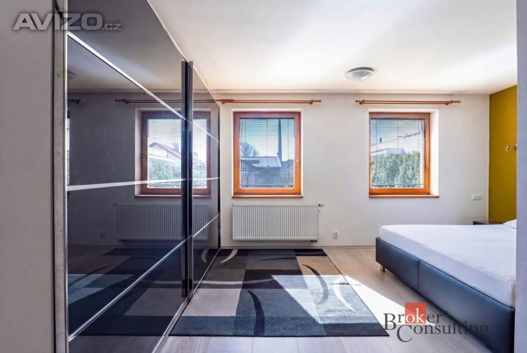 Foto inzerátu Prodej rodinného domu 260 m², Benešov
