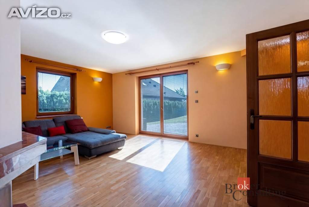 Foto inzerátu Prodej rodinného domu 260 m², Benešov