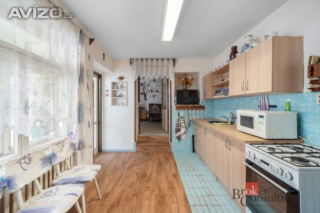Foto inzerátu Prodej rodinného domu 220 m², Blučina