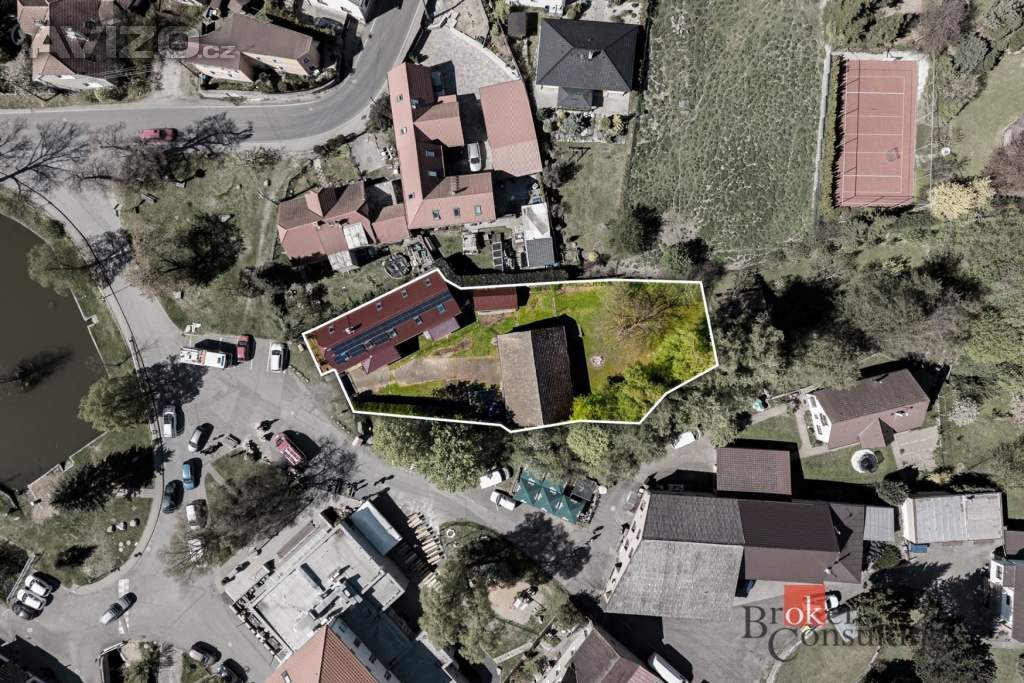 Prodej rodinného domu 207 m², Babice