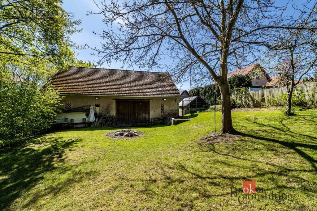 Foto inzerátu Prodej rodinného domu 207 m², Babice