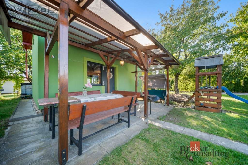 Foto inzerátu Prodej chaty 64 m², Hradec Králové
