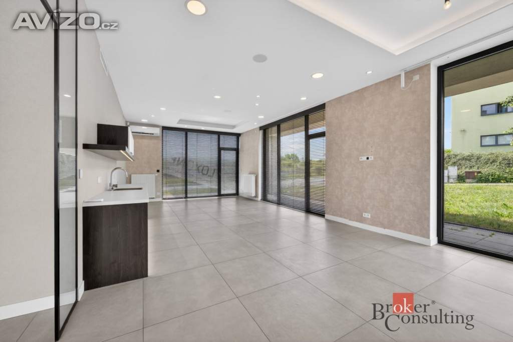 Foto inzerátu Prodej obchodního prostoru 108 m², Plzeň