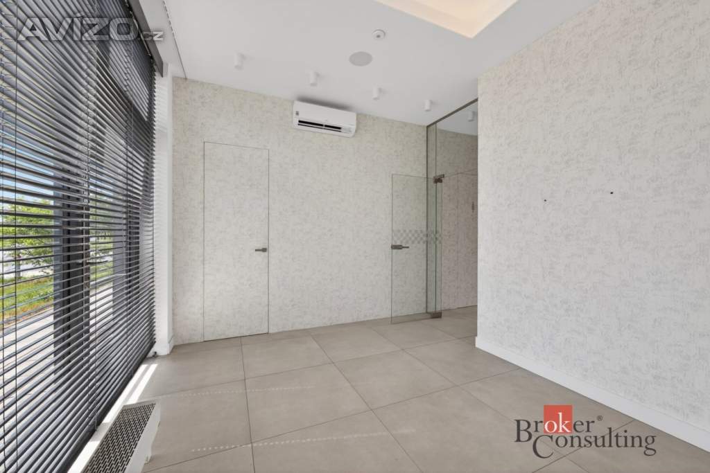 Foto inzerátu Prodej obchodního prostoru 108 m², Plzeň