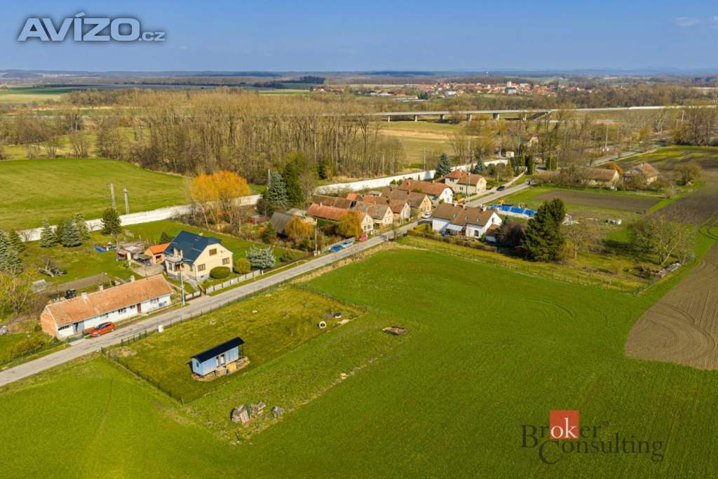 Foto inzerátu Prodej stavebního pozemku 840 m², Moravany
