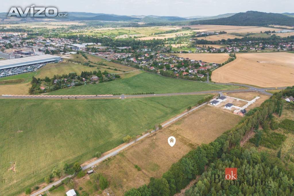 Foto inzerátu Prodej specifického pozemku 7 848 m², Kamenný Újezd