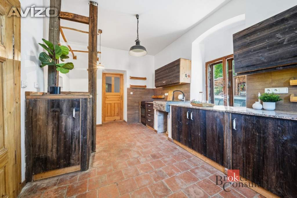 Foto inzerátu Prodej rodinného domu 200 m², Šebestěnice
