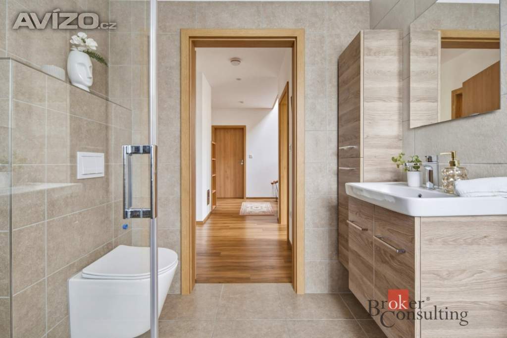 Foto inzerátu Prodej rodinného domu 194 m², Litošice