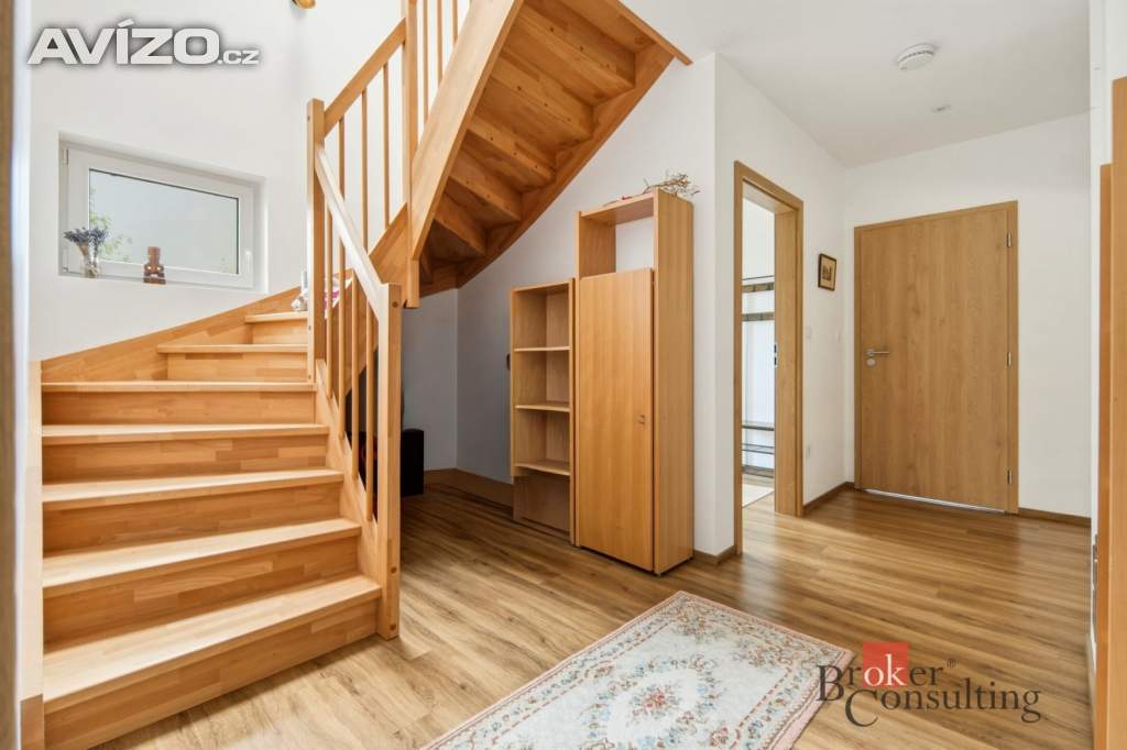 Foto inzerátu Prodej rodinného domu 194 m², Litošice