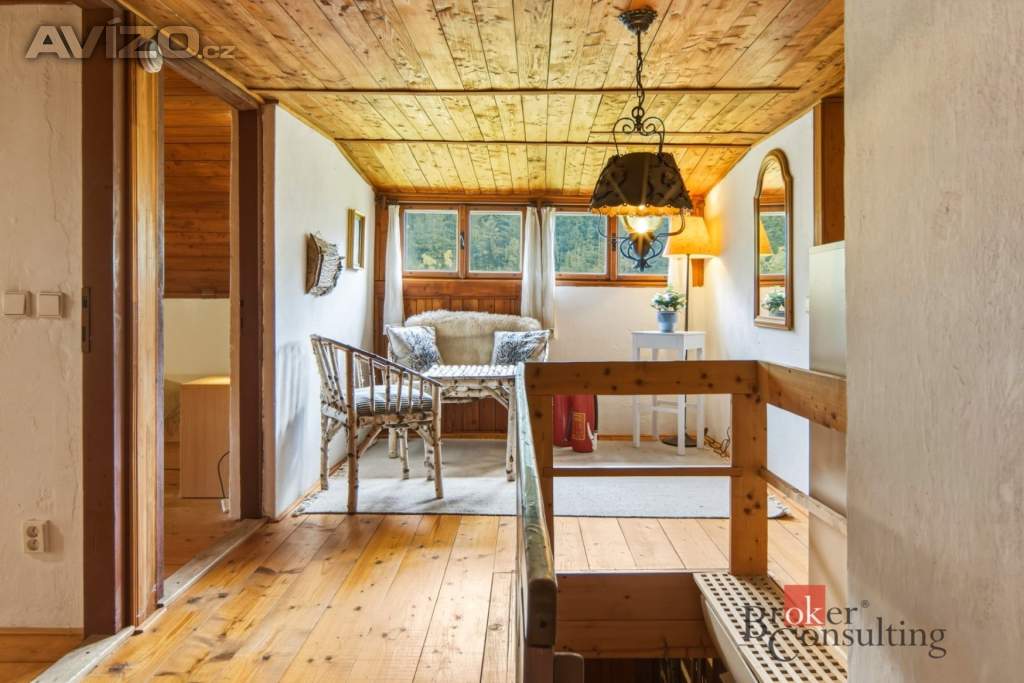 Foto inzerátu Prodej chalupy 250 m², Vrchlabí