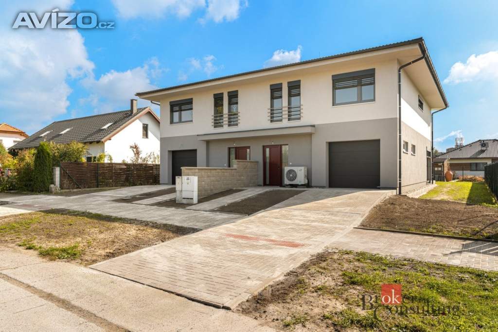 Foto inzerátu Prodej rodinného domu 160 m², Milovice