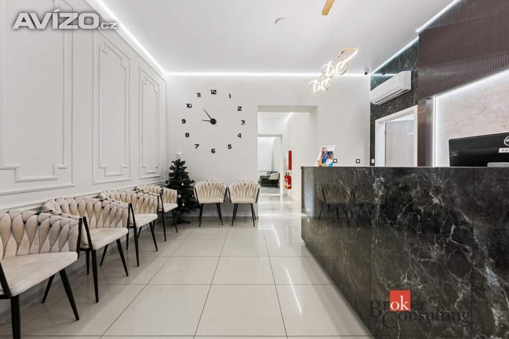 Prodej bytu s 6 a více pokoji 187 m², Praha