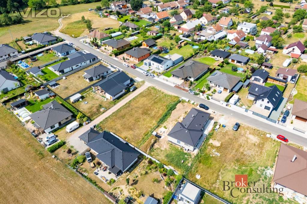 Foto inzerátu Prodej stavebního pozemku 908 m², Přelouč